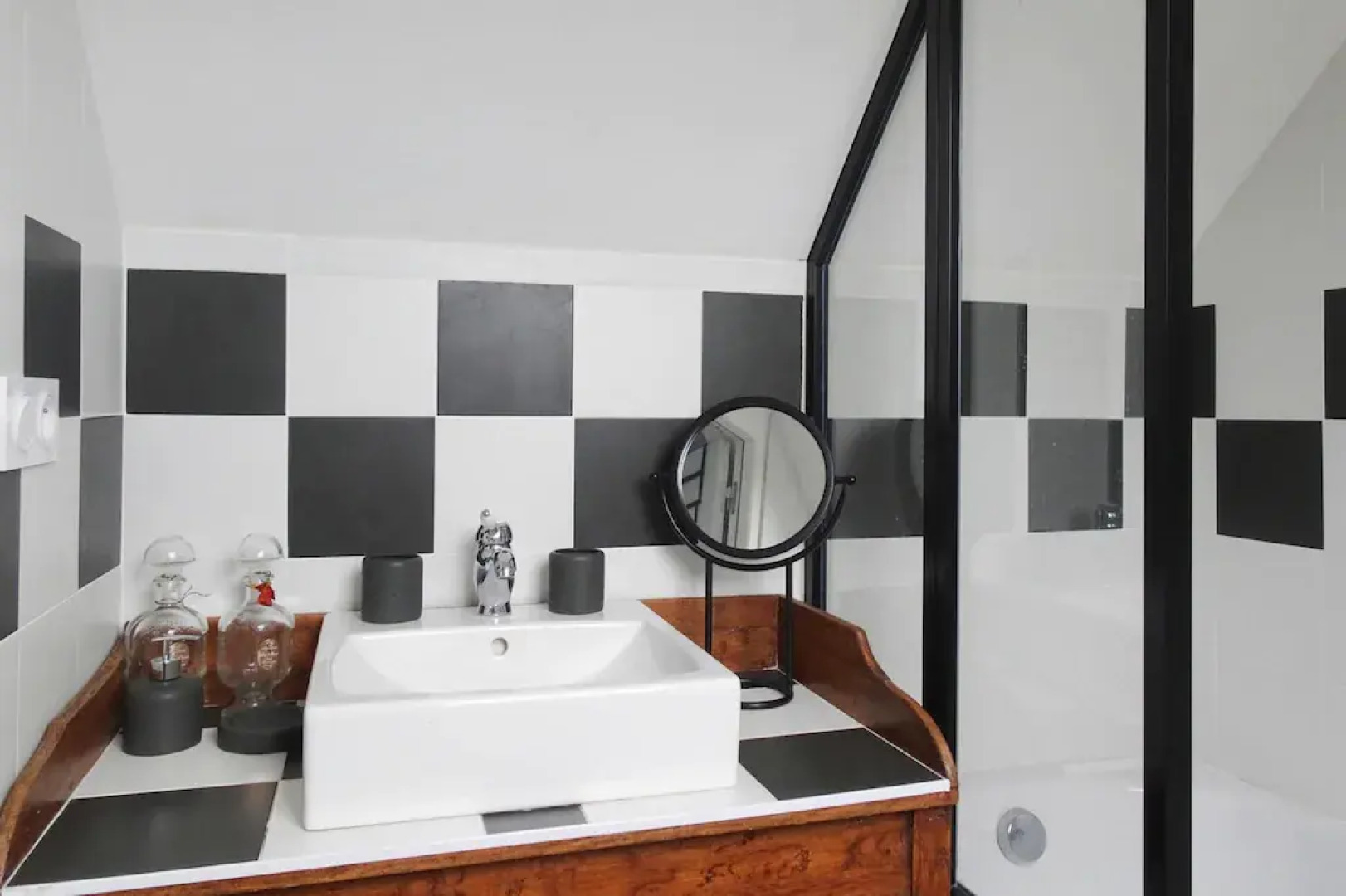 Charming Holiday Home Near the Beach, Locquemeau