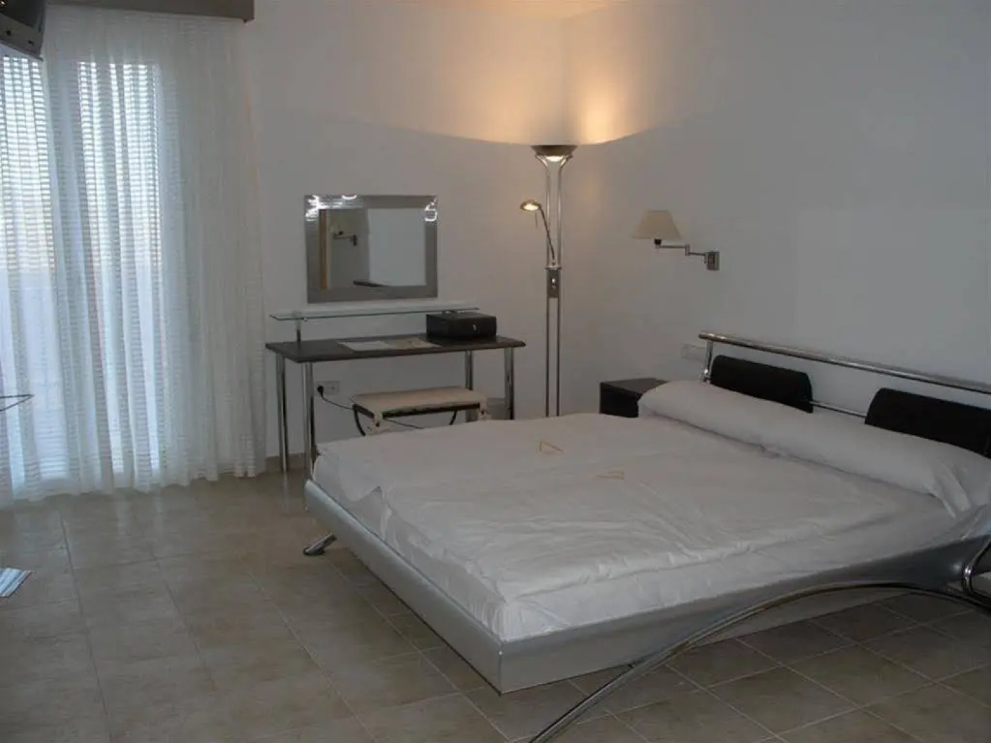 Hotel Montesión Luz del Desierto