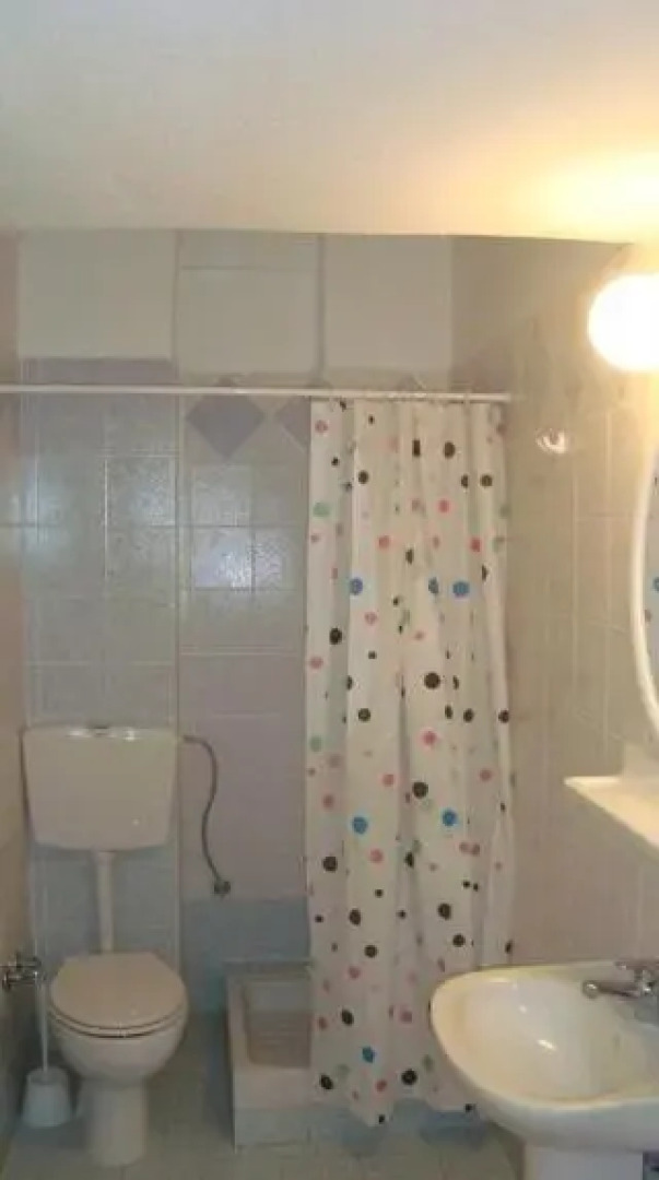 Yianna Studios & Apartments