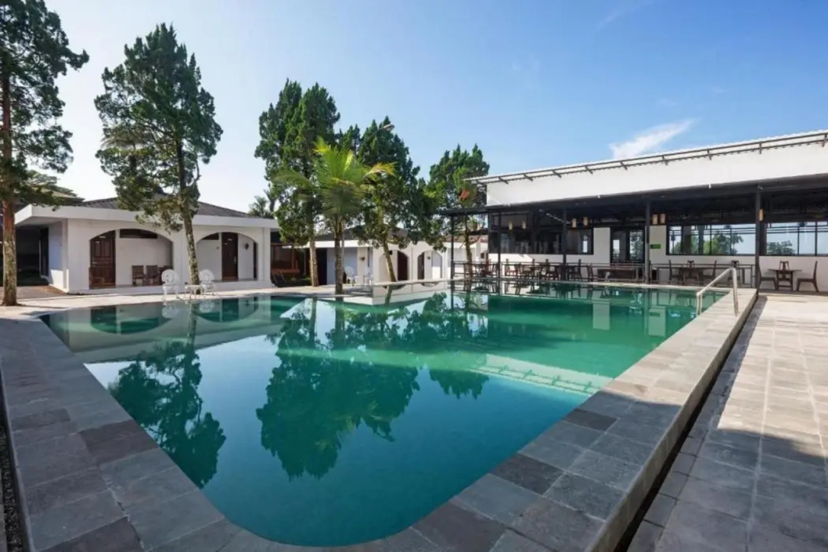 Casa De Lani Resort & Convention