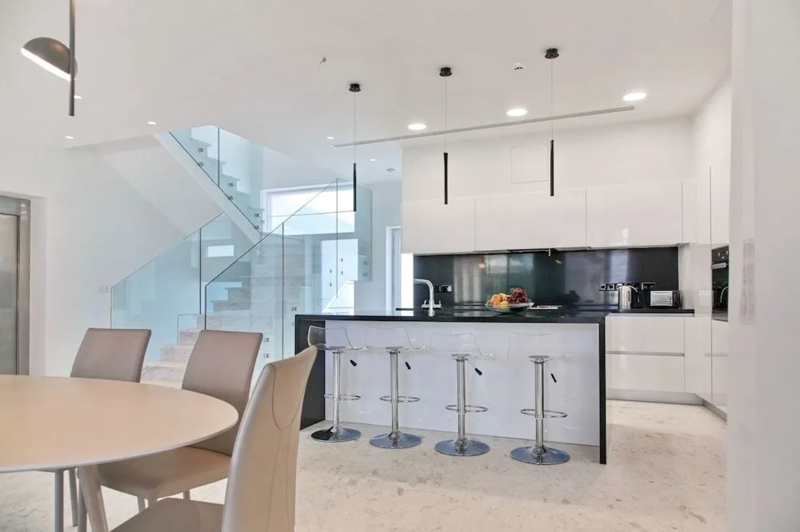 Sea Pearl Beachfront Elite Residences