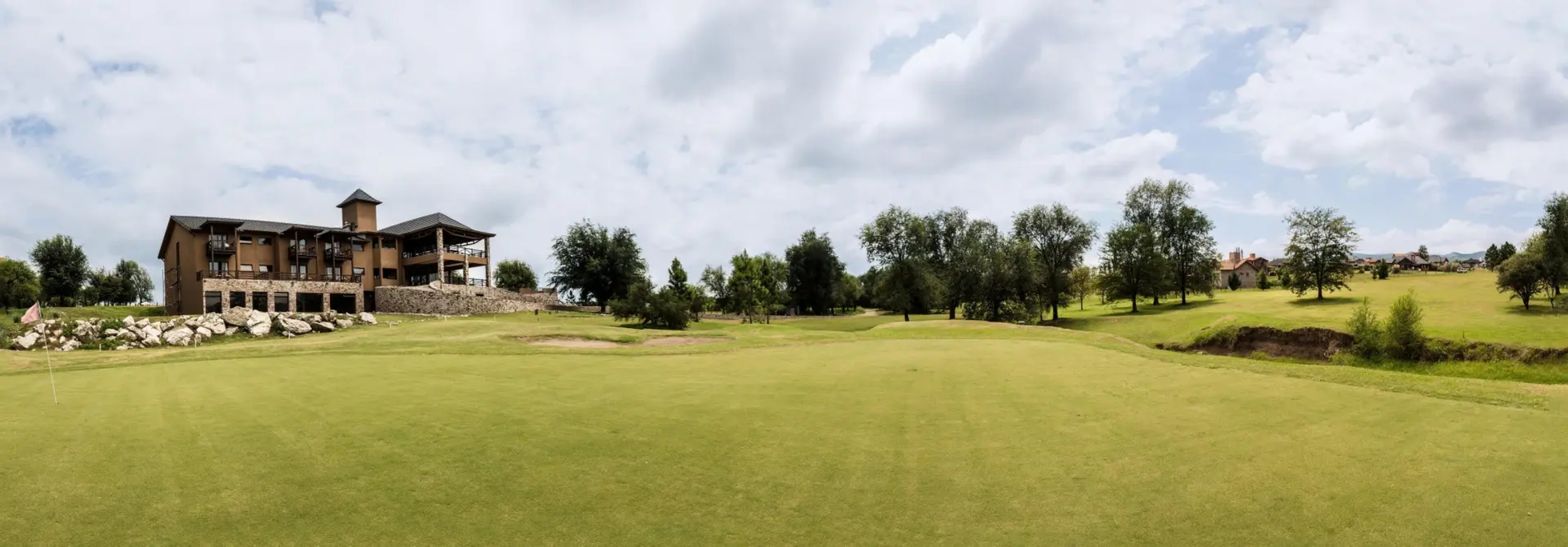 Ayres Del Champaqui Suites Golf & Spa