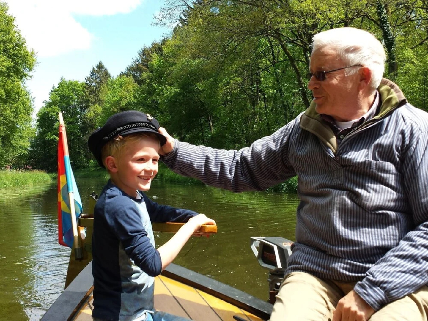 Tent Lodge With Dishwasher in Twente