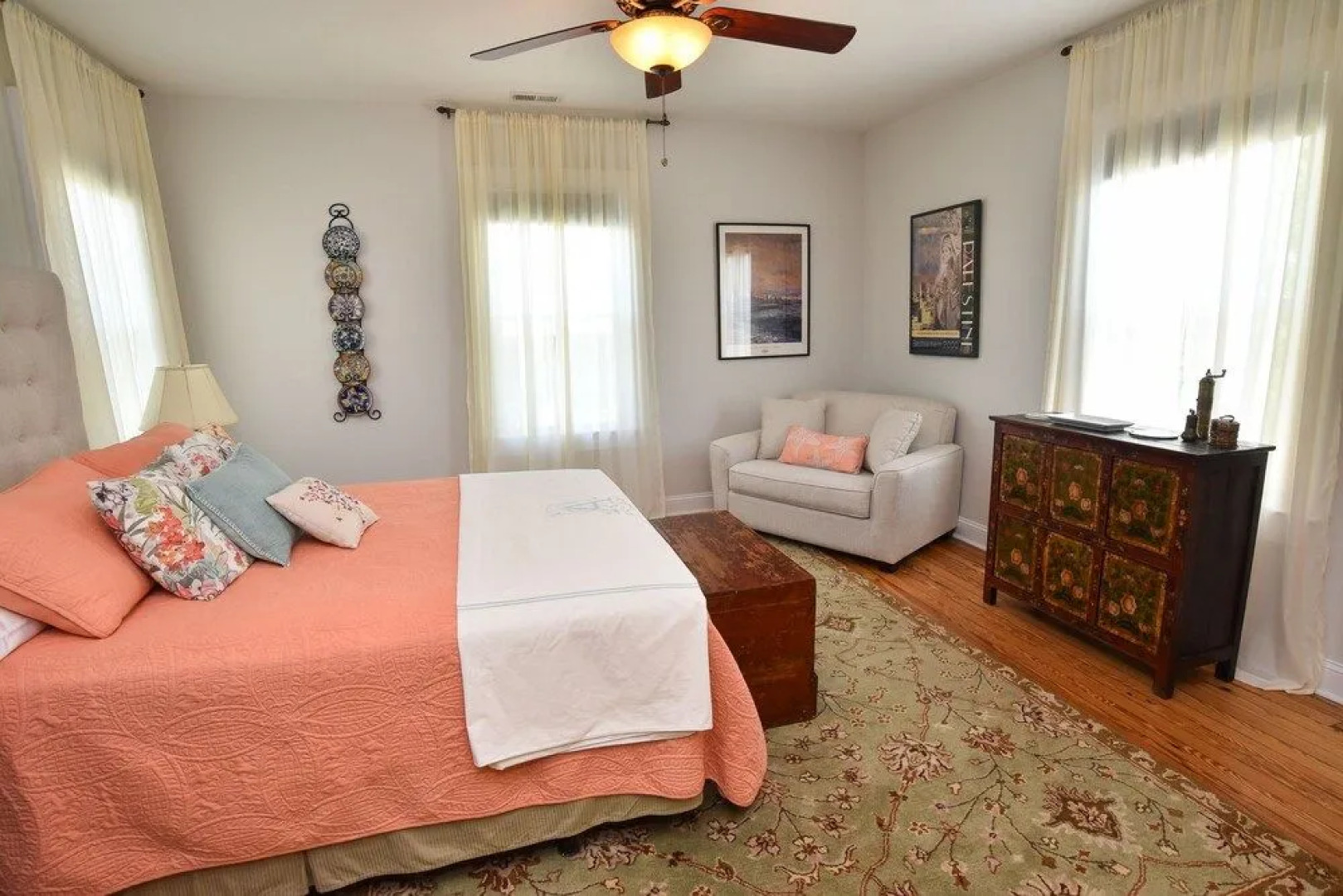 Alyssa House Bed & Breakfast