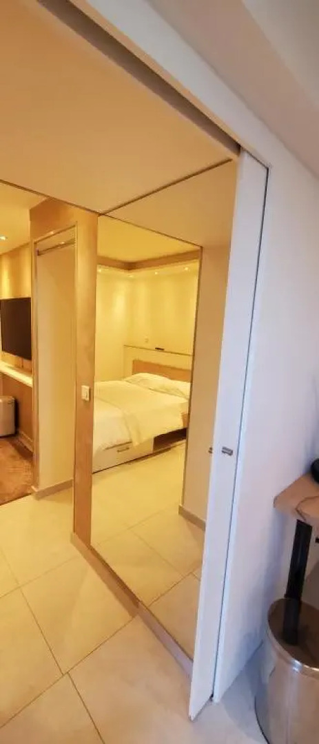 Superbe studio en bord du lac