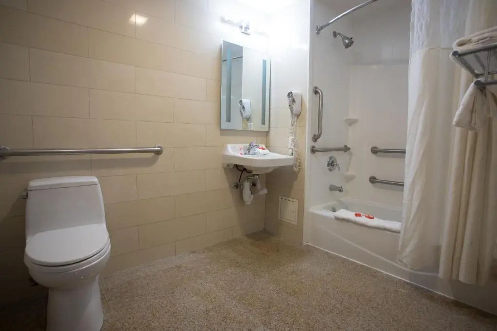 Airport Plaza Hotel JFK Airport