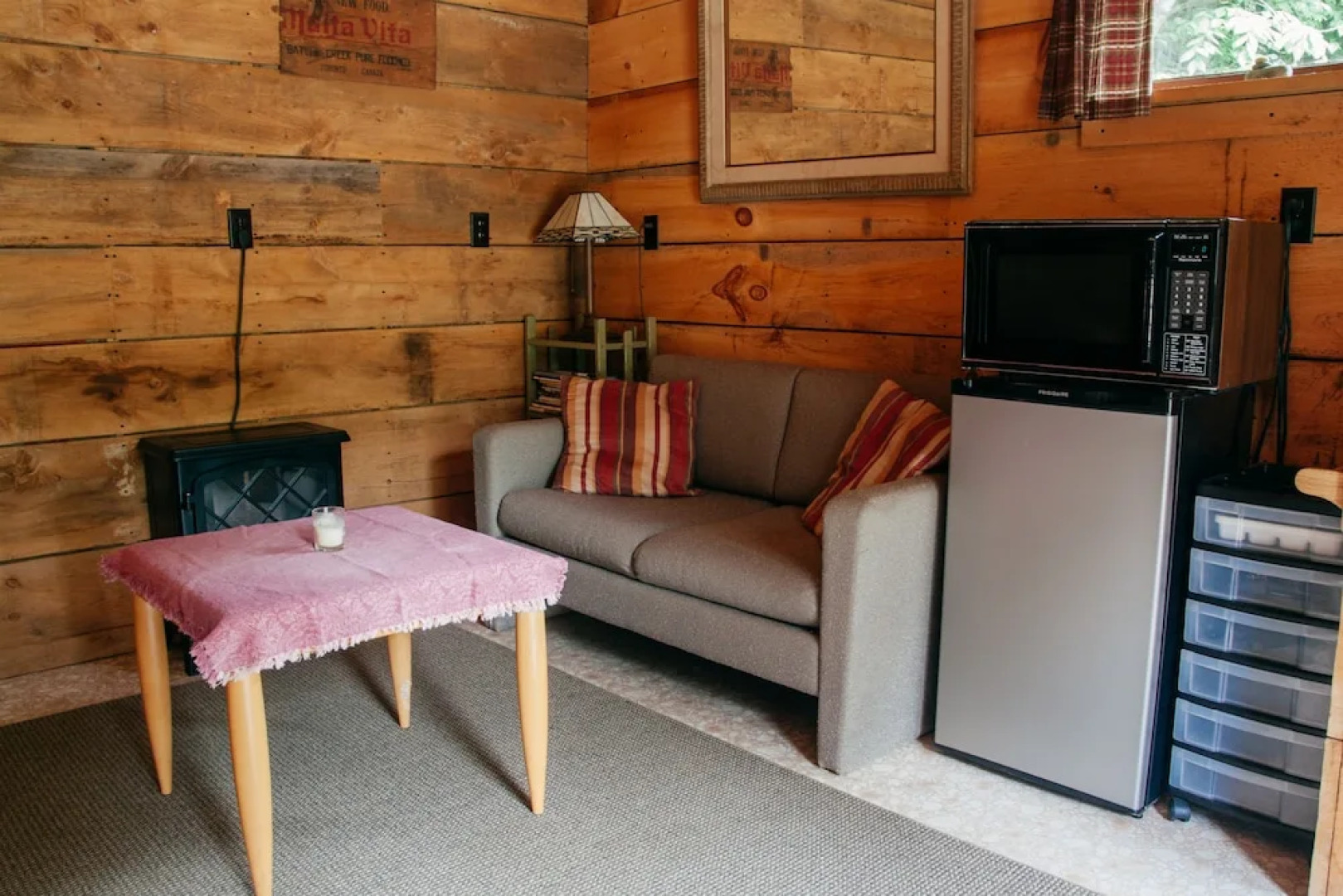 Wellnesste Lodge and Cabin Rentals