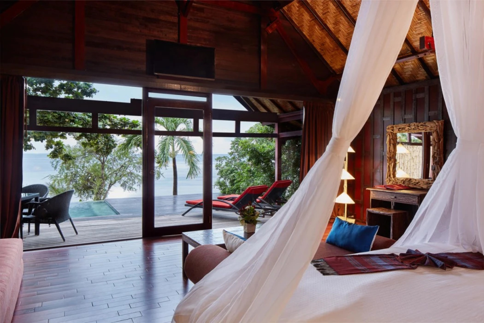 Kupu Kupu Phangan Beach Villas & Spa