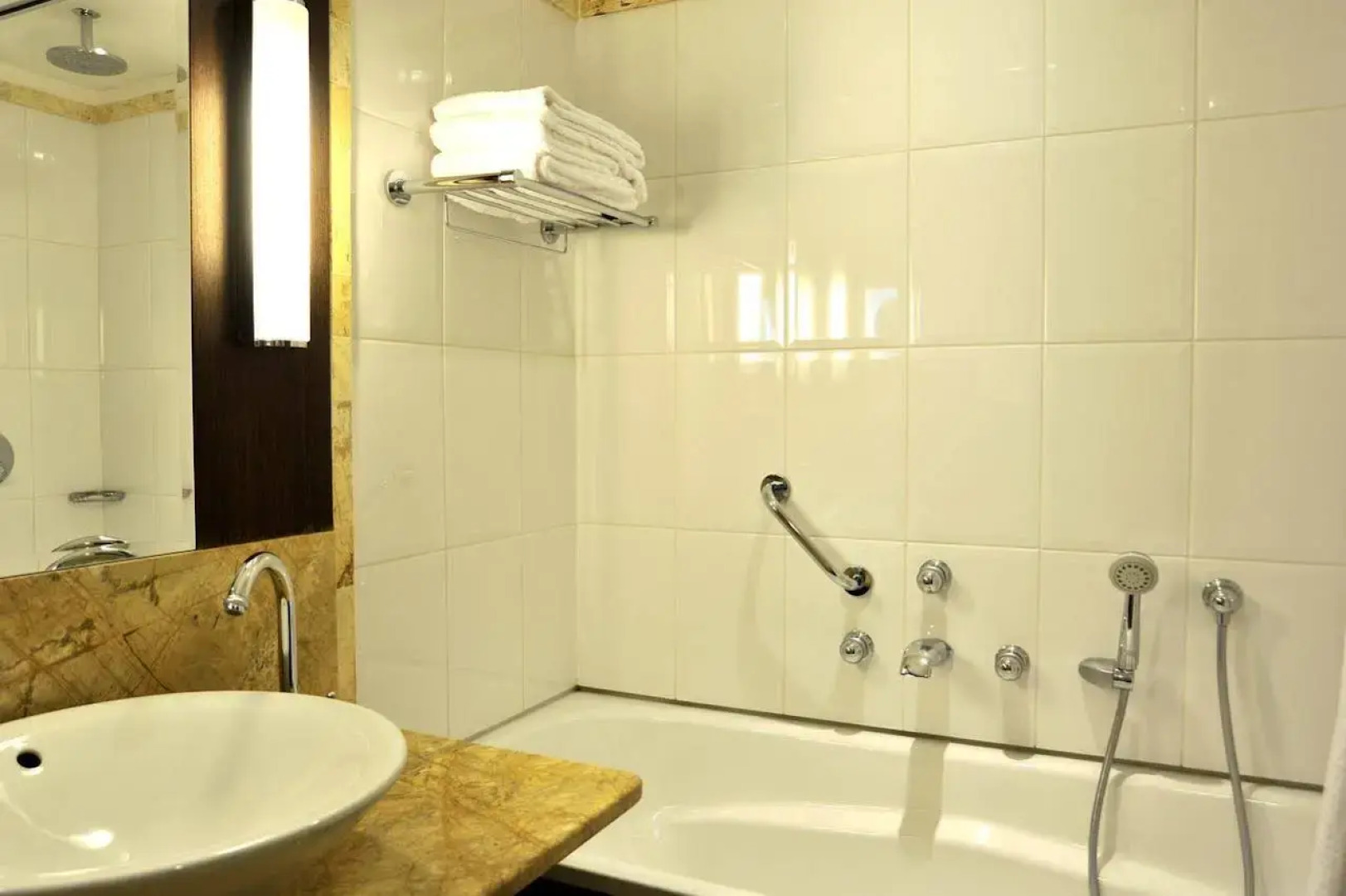 Отель Parker Hotel Brussels Airport