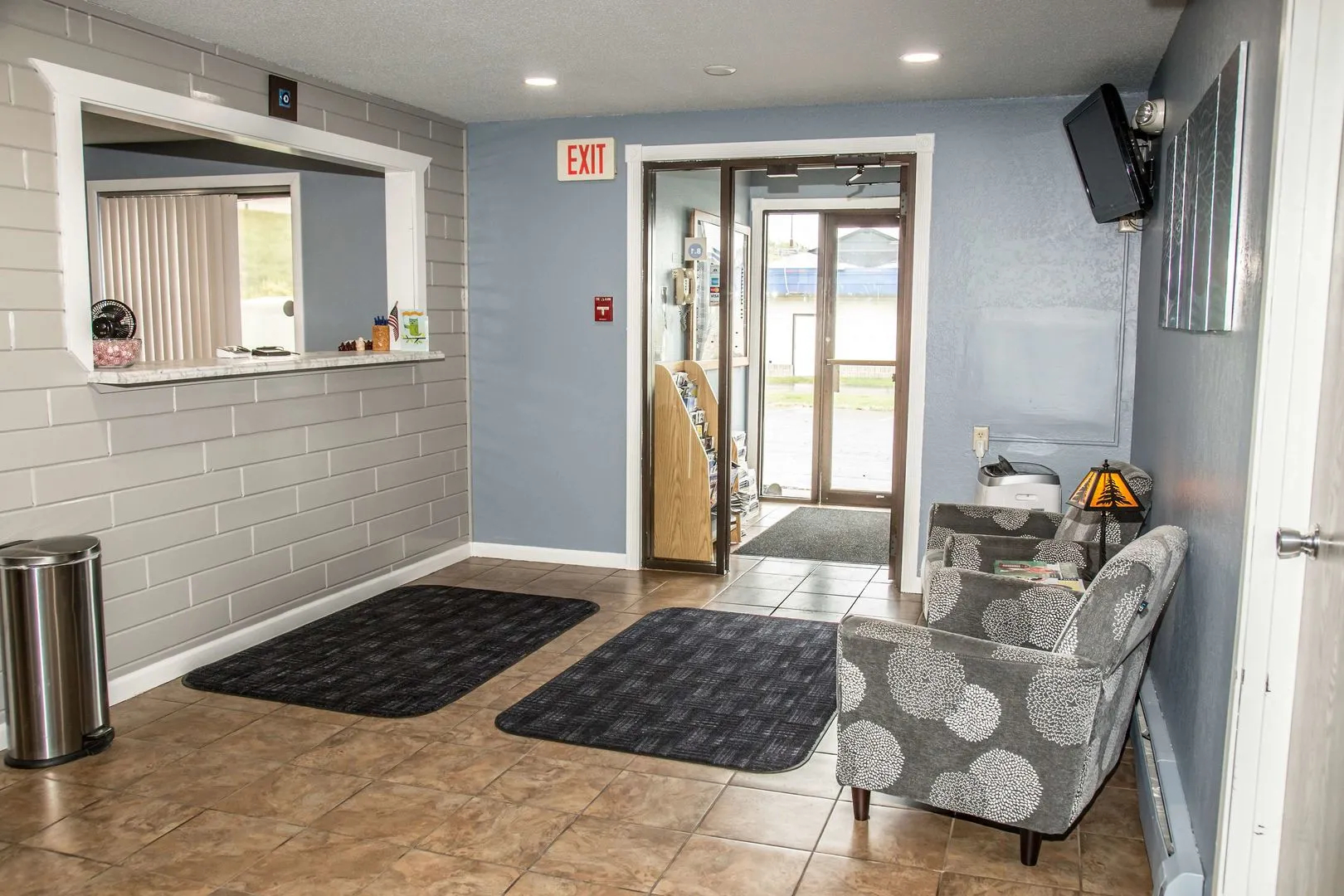 Americas Best Value Inn & Suites Detroit Lakes