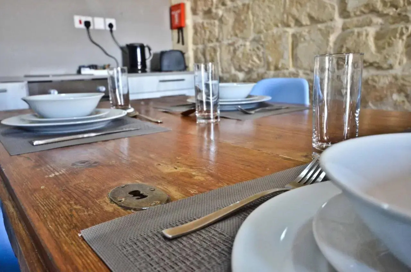 Eight Point Living 6B