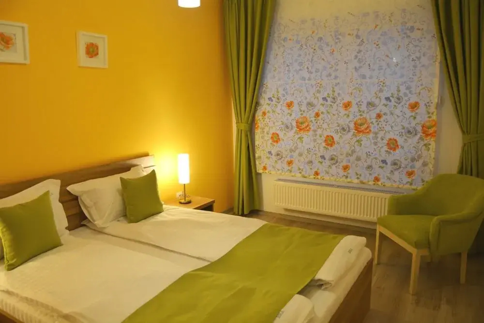 Brasov Holiday Apartments Seasons