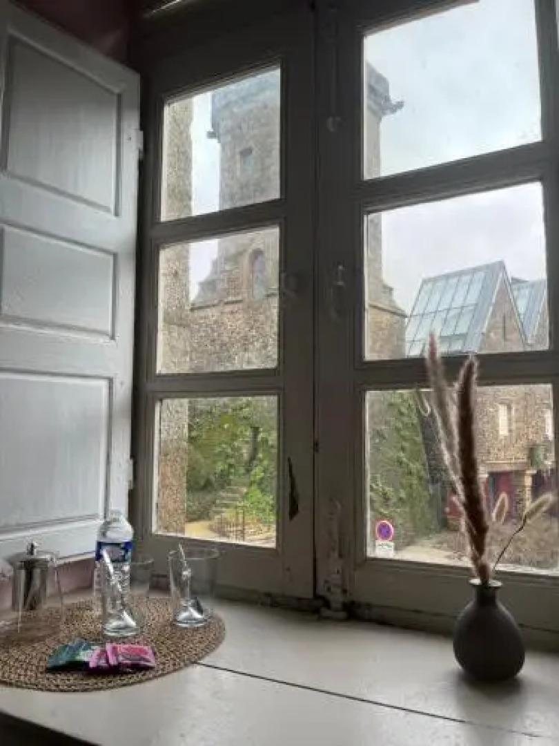 Hôtel particulier Le Mercier de Montigny -Une nuit sur les remparts-