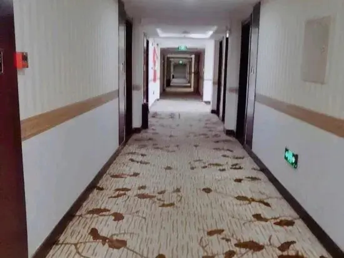 Zhenglanqi Xishangyuan Business Hotel