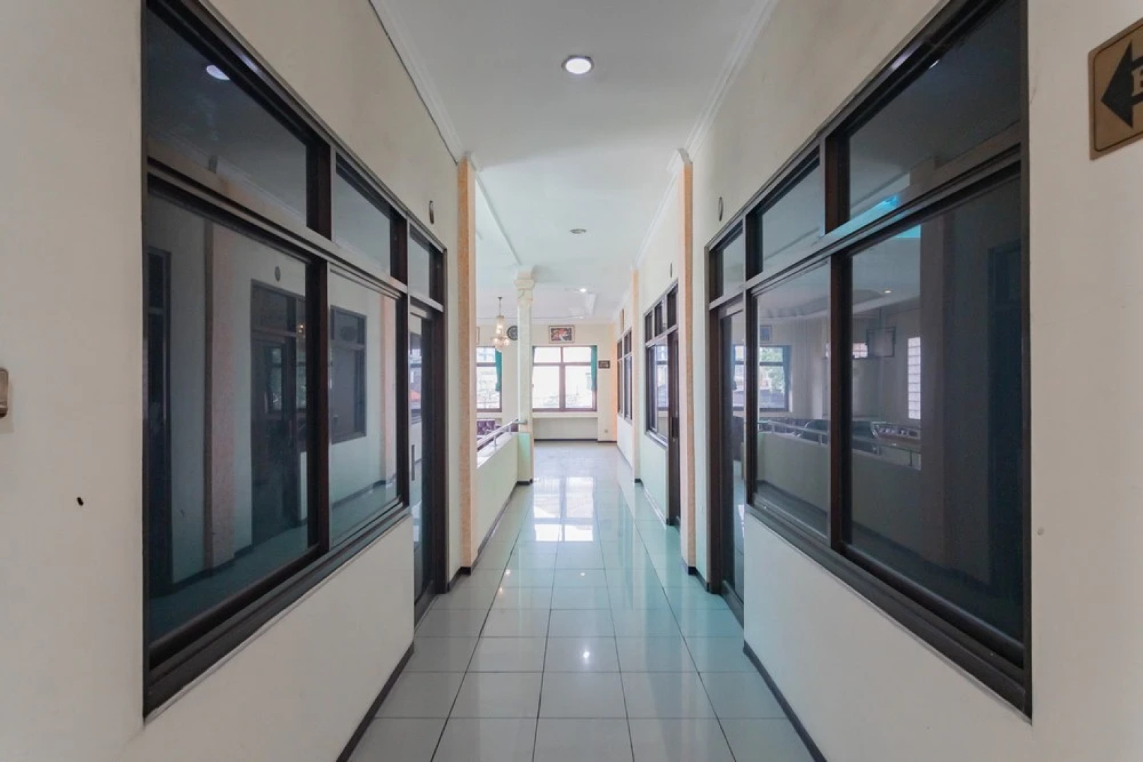 RedDoorz @ Achino Hotel Bandung