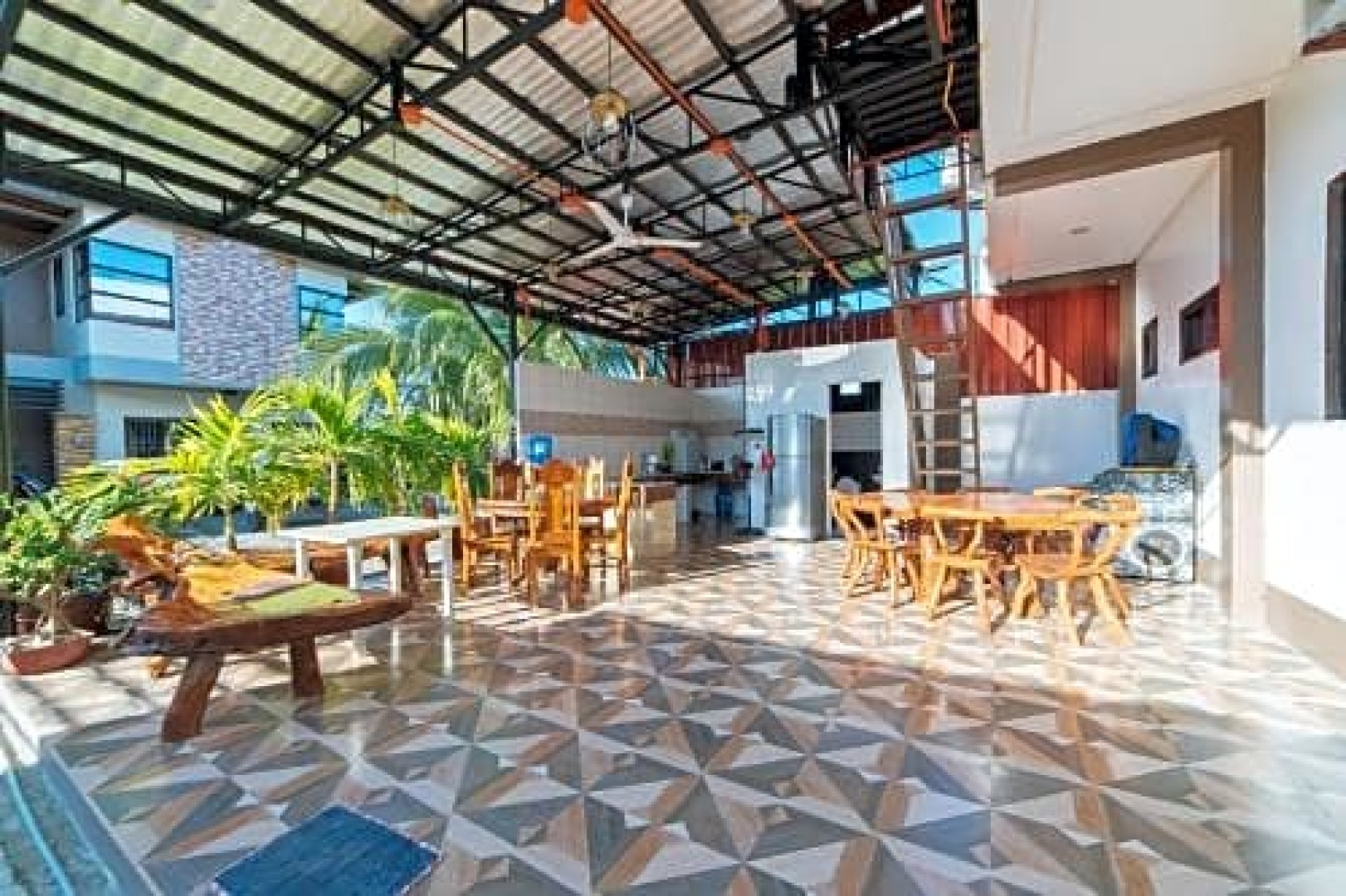 RedDoorz @ Bonifacio Extn Baler