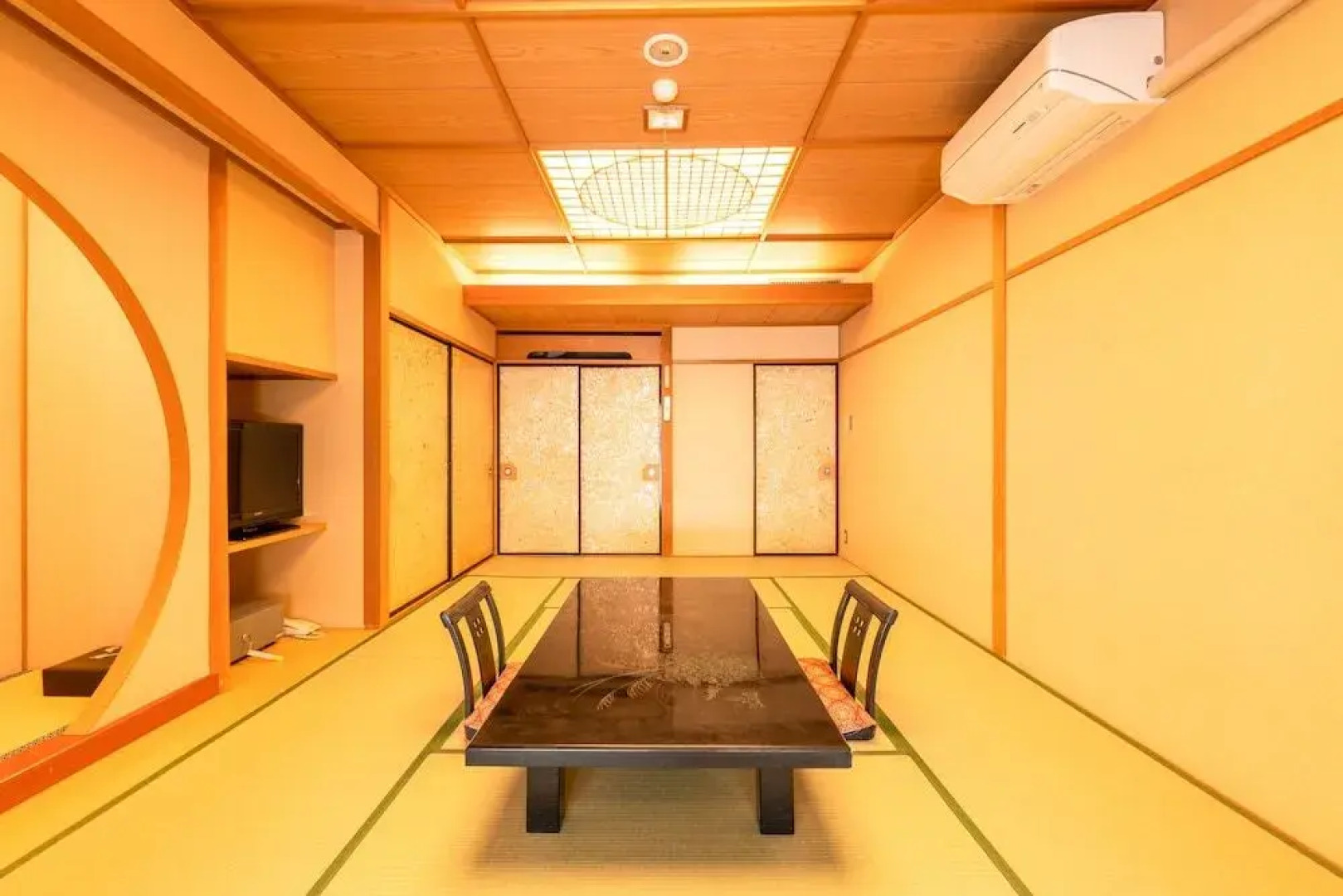 Ooedo Onsen Monogatari Premium Hotel Sokan