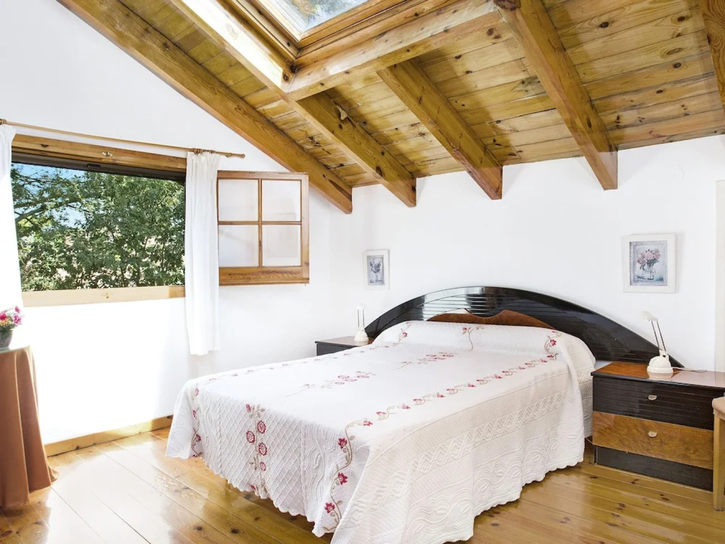 Cute House with Wooden Shutters Large Enclosed Garden near Lloret de Mar