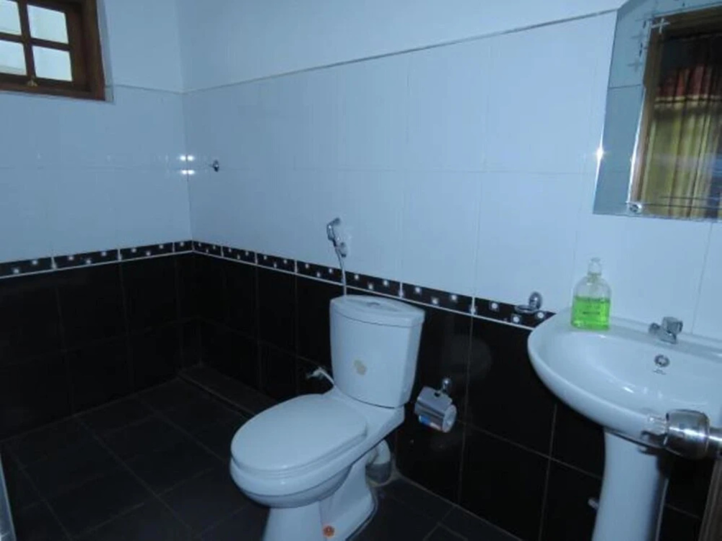 Shadow Inn Guest House Ella