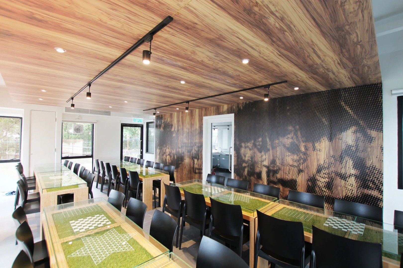 Hong Kong Island YHA Jockey Club Mt. Davis Youth Hostel