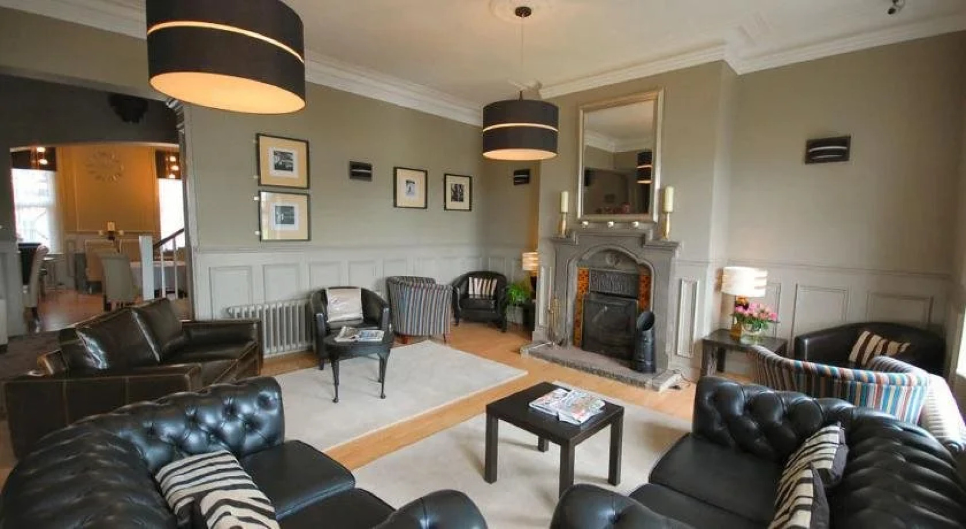 Crescent Garden House