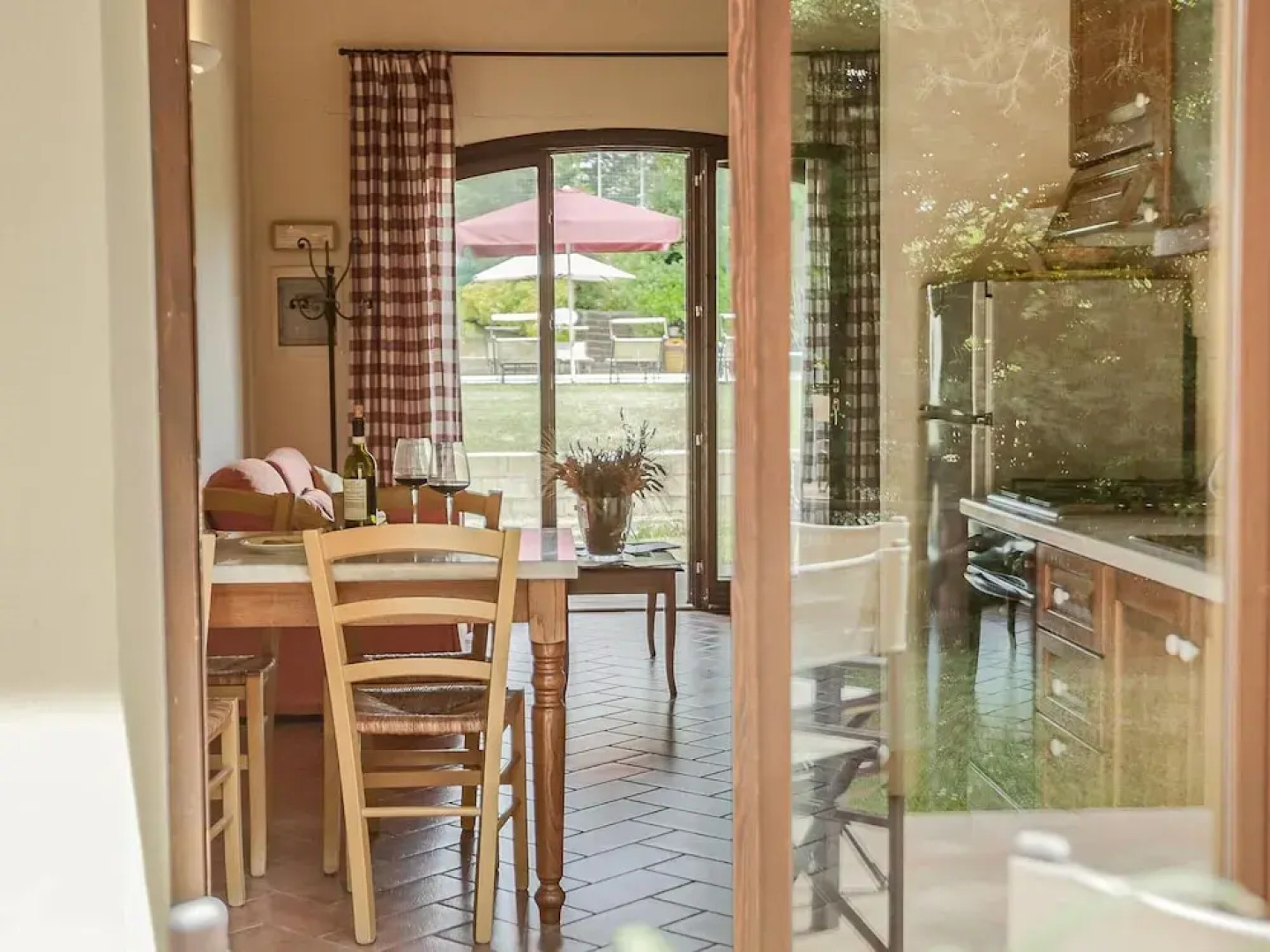 Cozy Apartment With Terrace in Tuscany