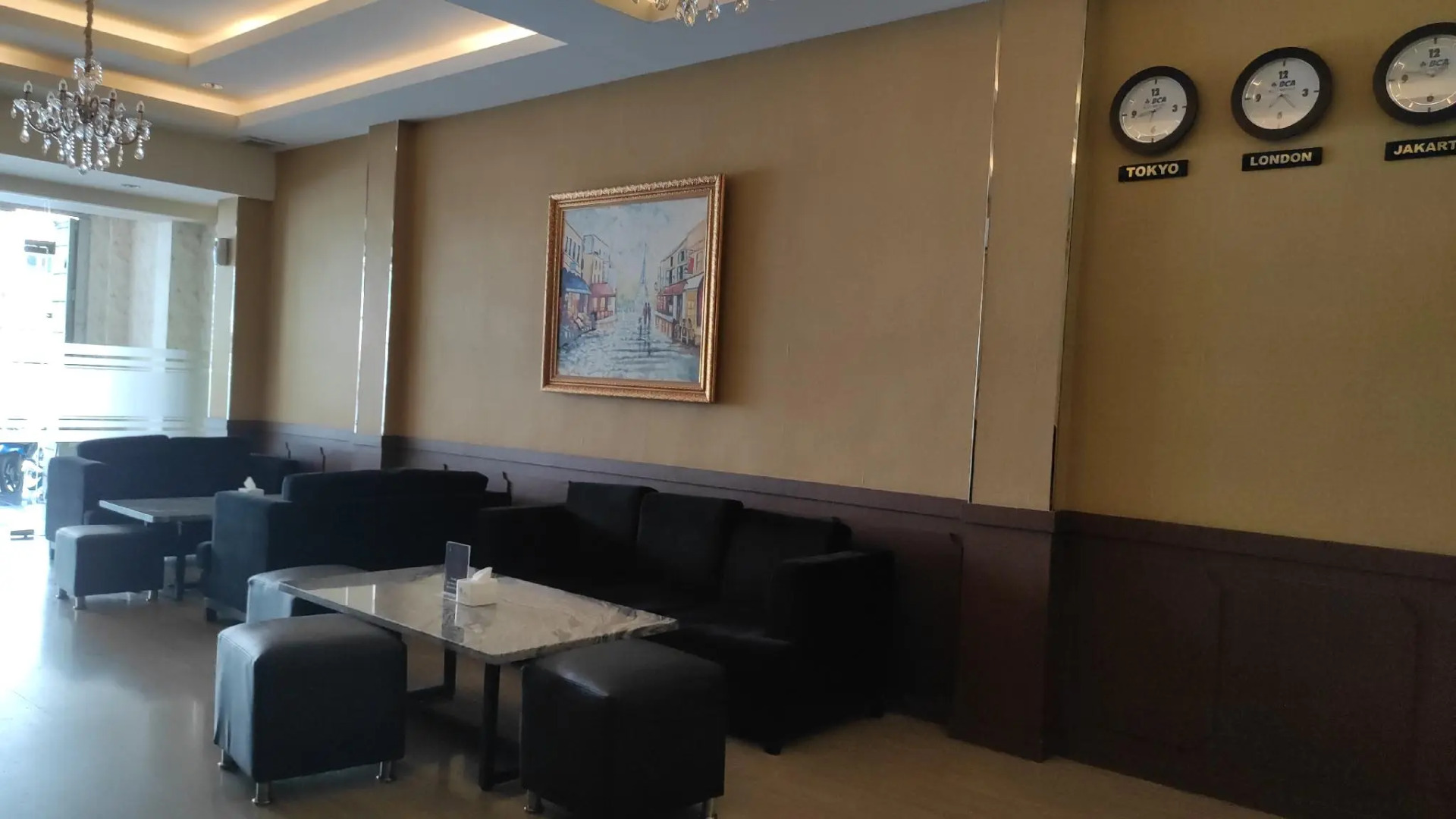 Grand Venetian Hotel