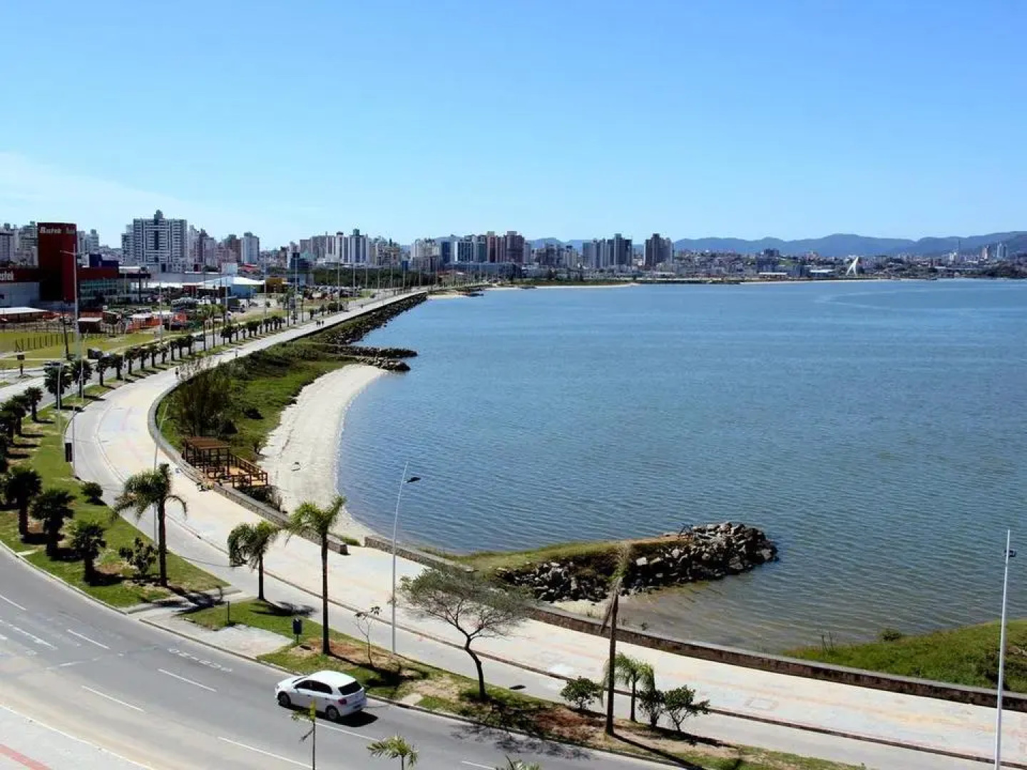 Praia Comprida Hotel