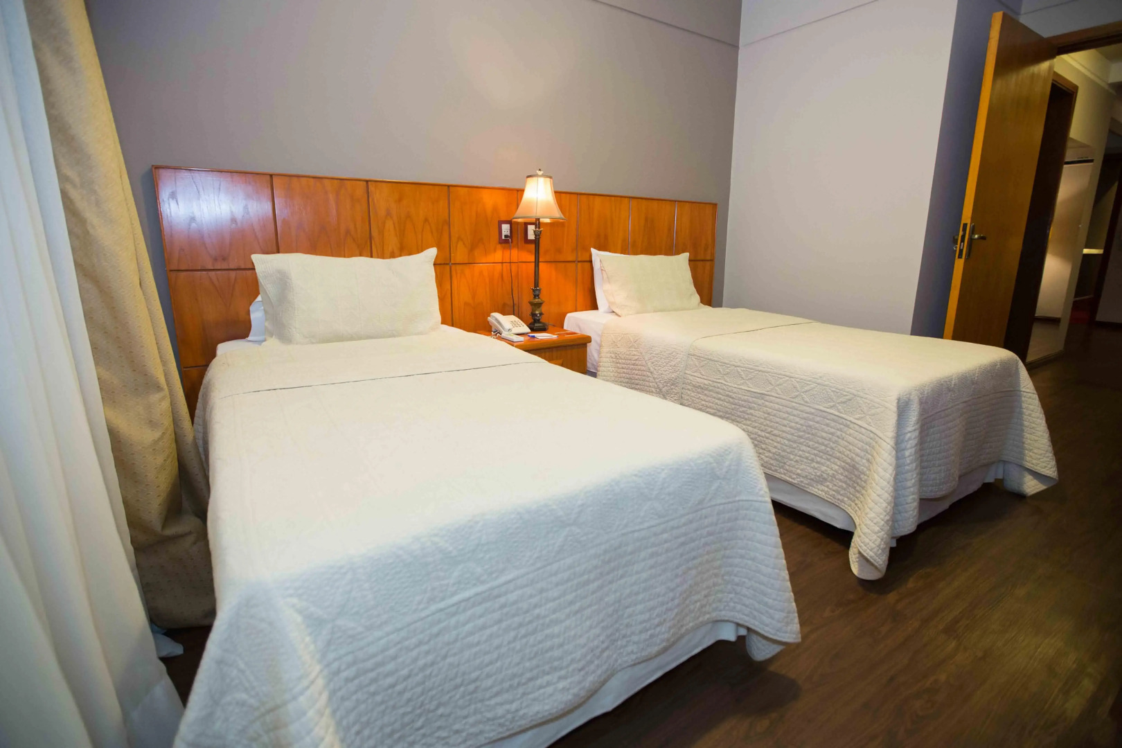 Las Ventanas Suites Hotel