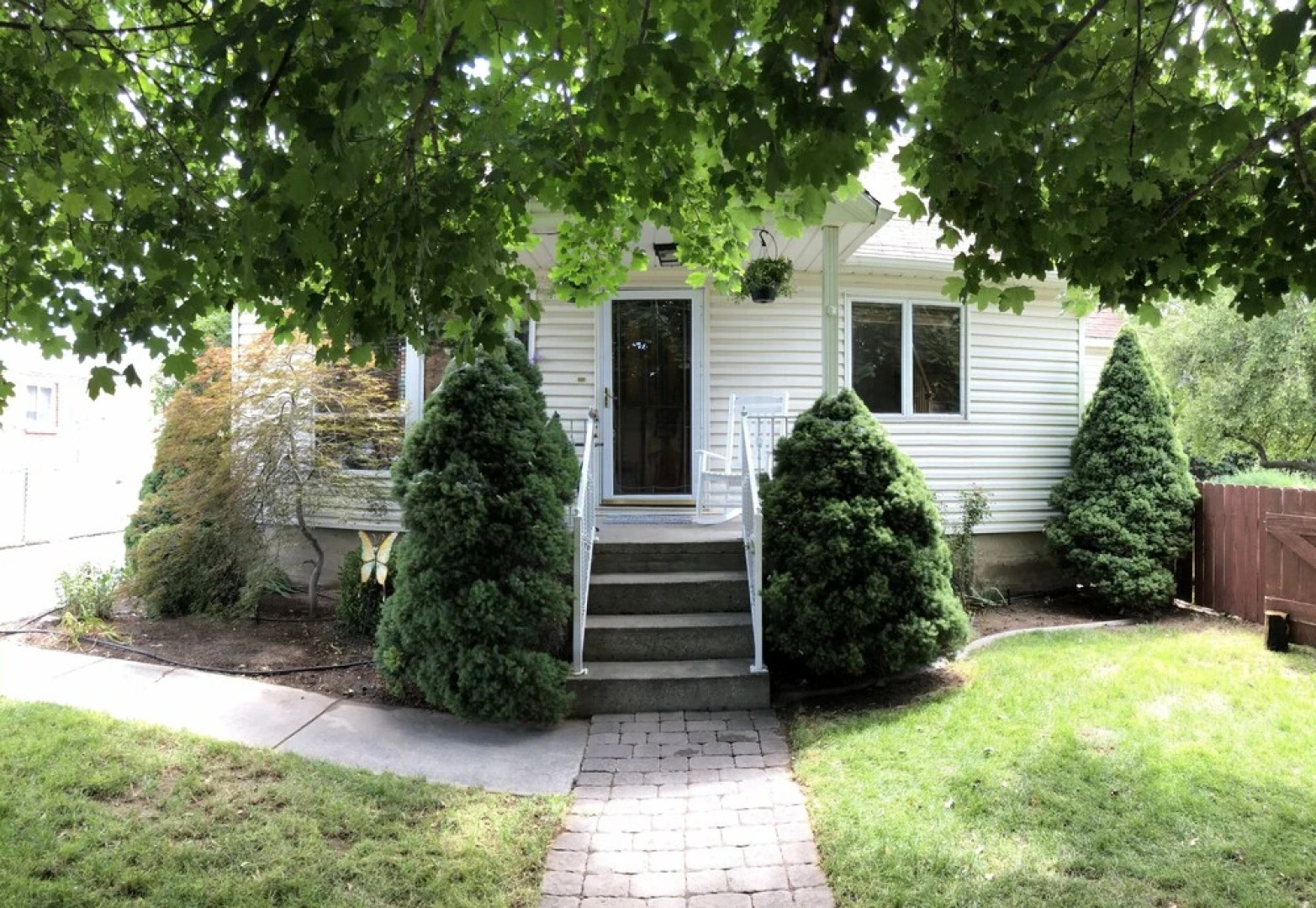 The Midvale House 4 Bedroom Home by Redawning