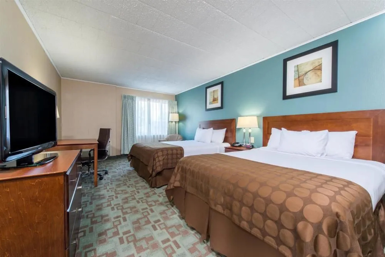 Ramada Vineland