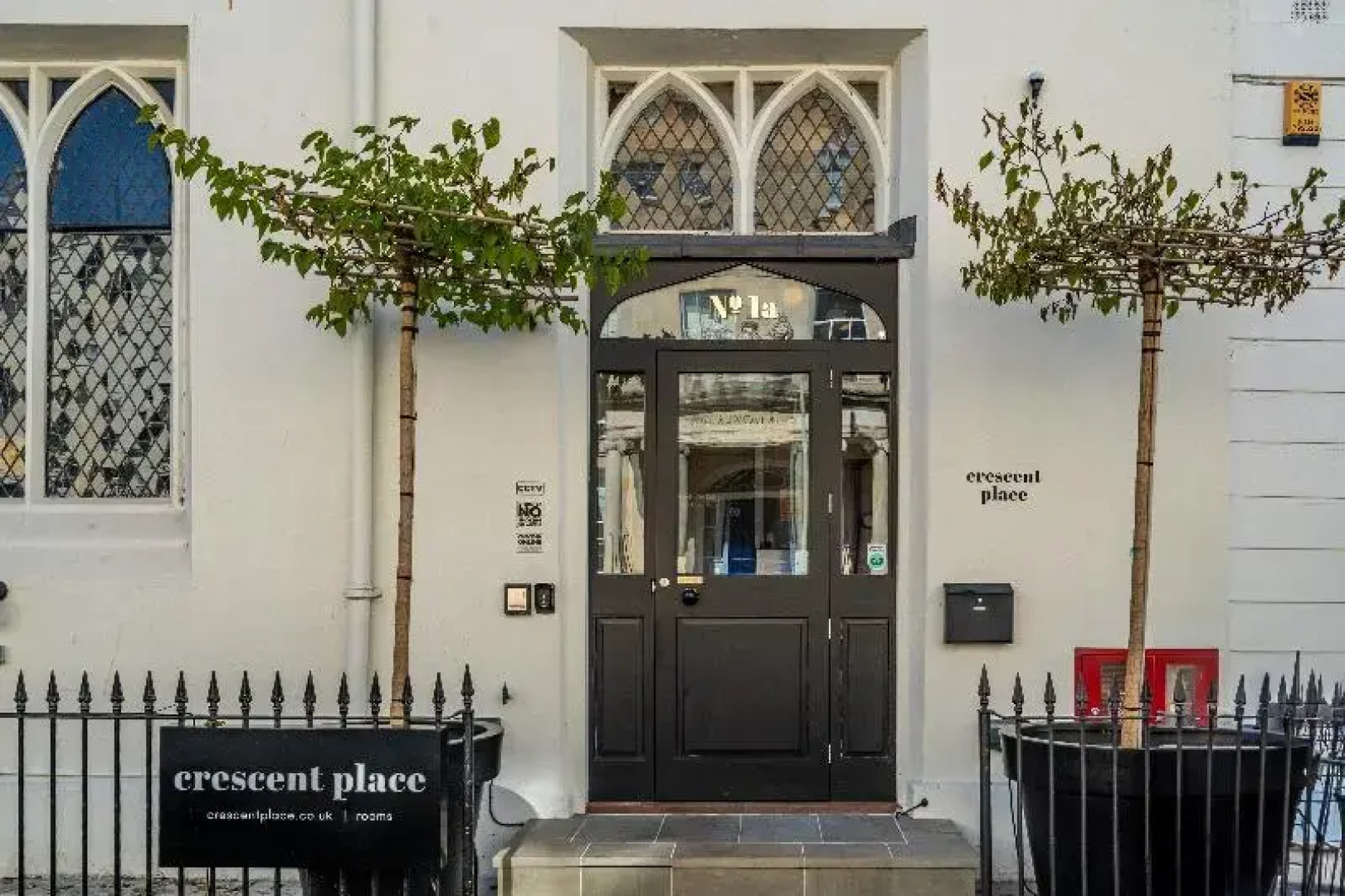 Crescent Place by Mansley