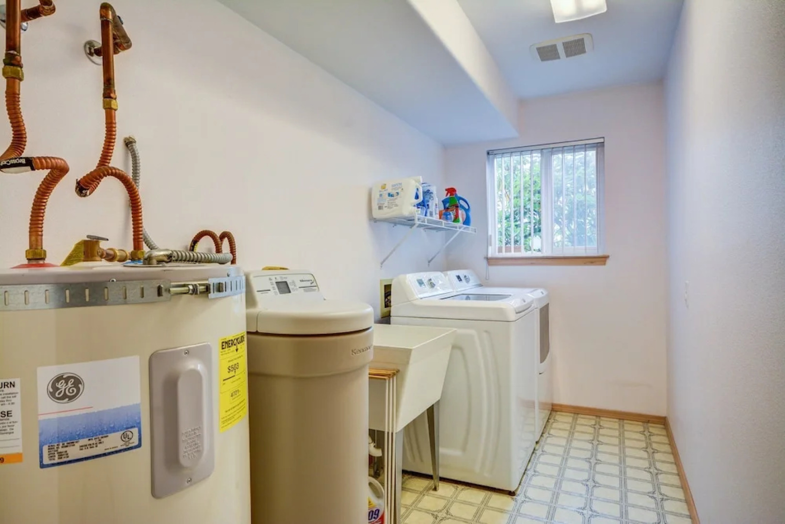 Coupeville  By Admiralty Bay 3 Bedroom Home