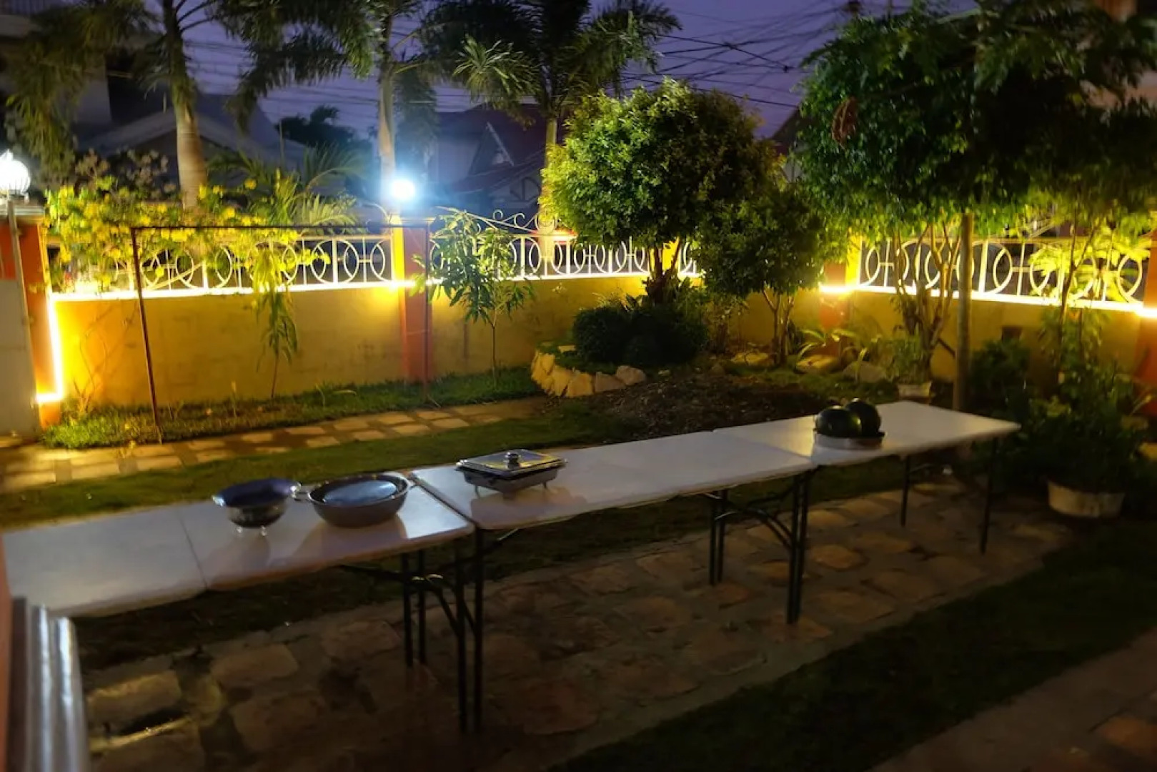 The Orange House - Vigan Villa