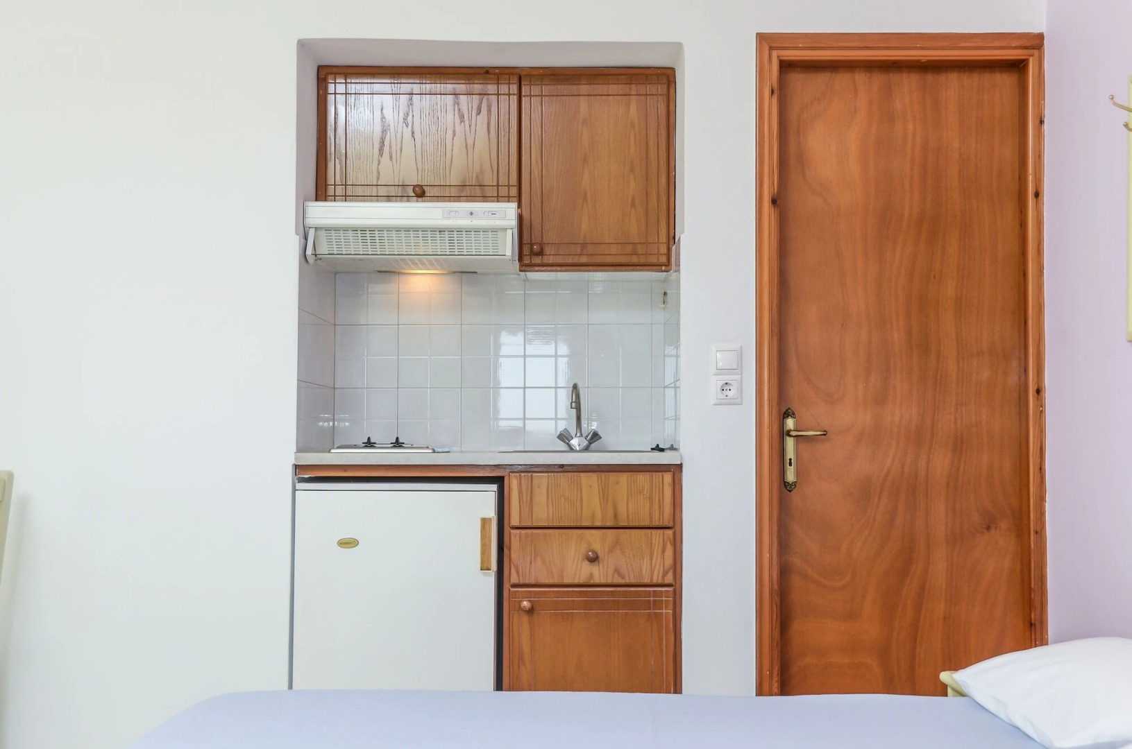 Proteas Hotel & Suites