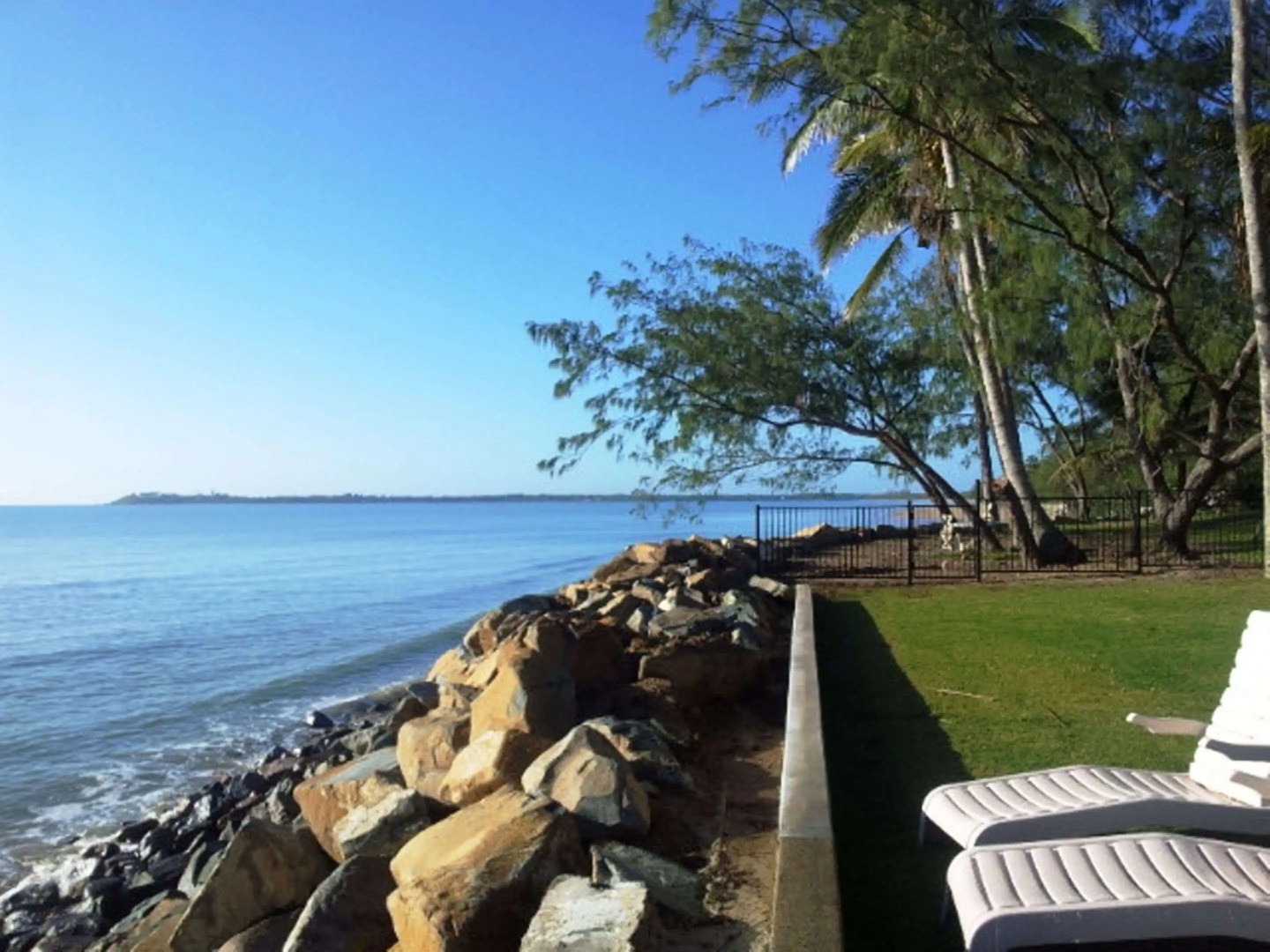 Comfort Resort Blue Pacific