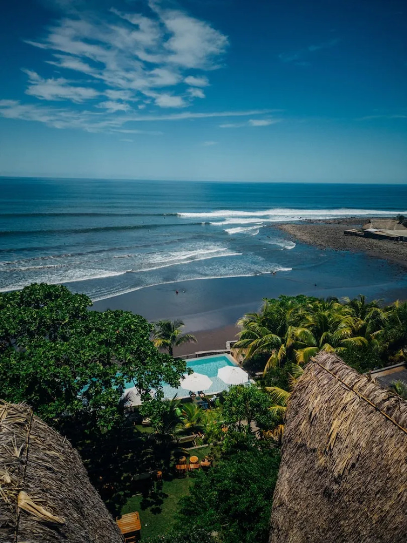 Puro Surf Hotel and Academy