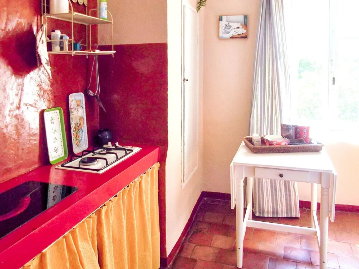 Apartment With one Bedroom in Les Arcs sur Argens, With Furnished Gard