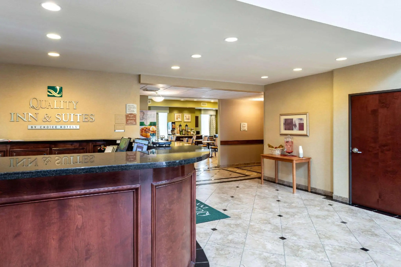 Sonesta Essential La Porte