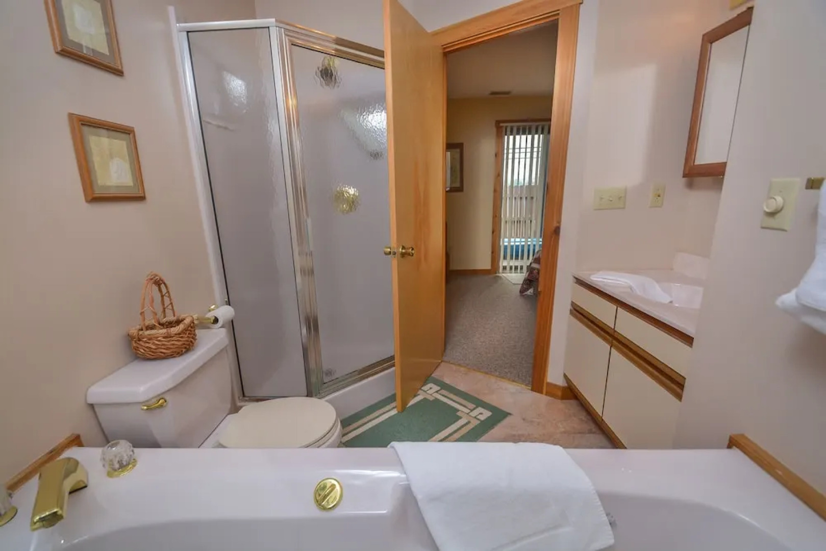 Sunplace 3 Bedroom Townhome #07