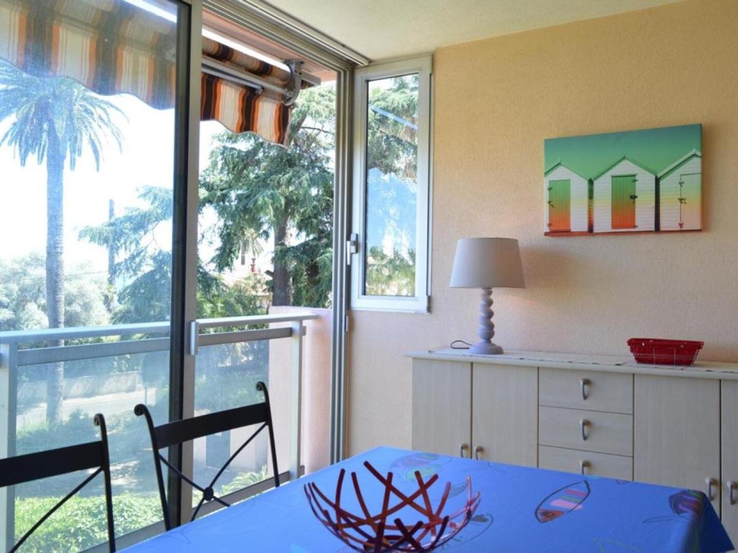 Appartement Golfe Juan, 1 pièce, 2 personnes - FR-1-252-62