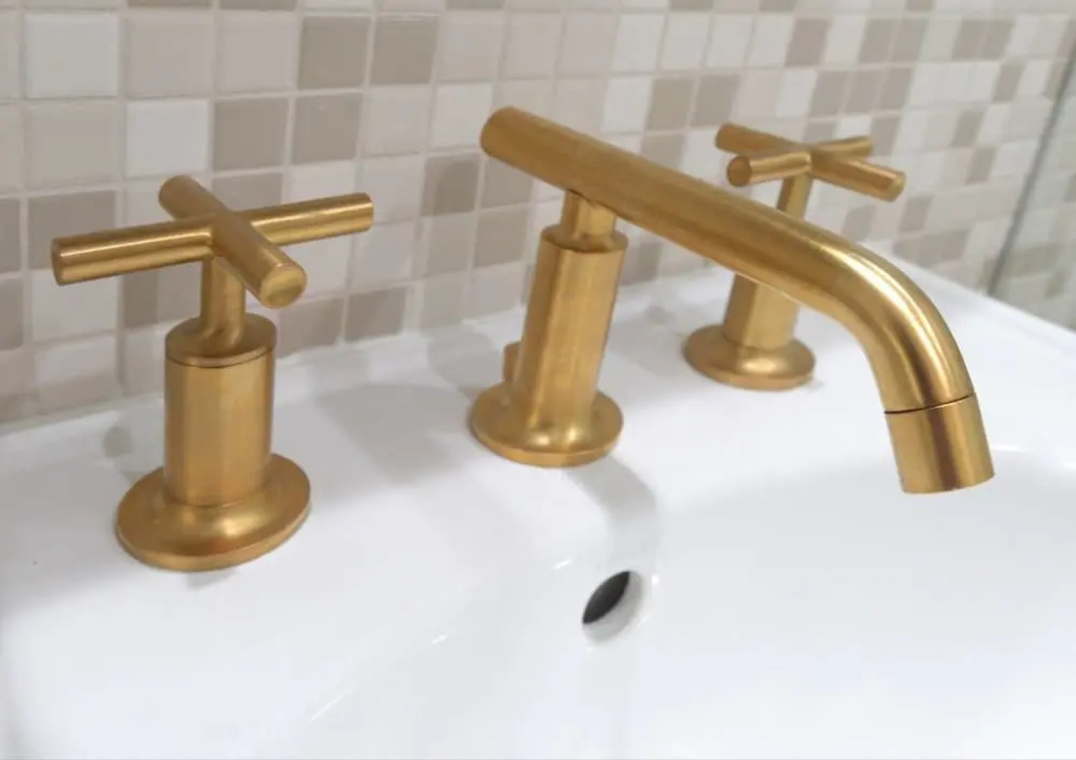 Charming 2br/2ba Cottage - Close to the Beach