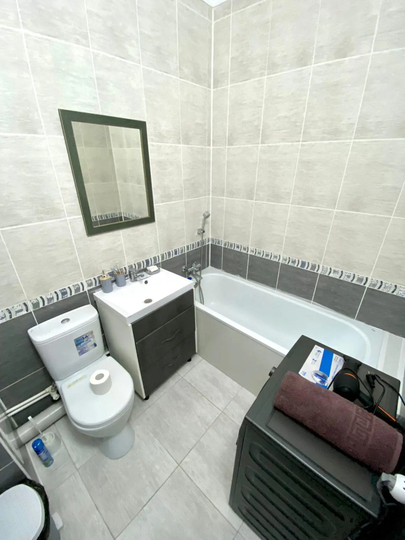 Light House (Лайт Хаус) на проспекте Алии Молдагуловой 30Б