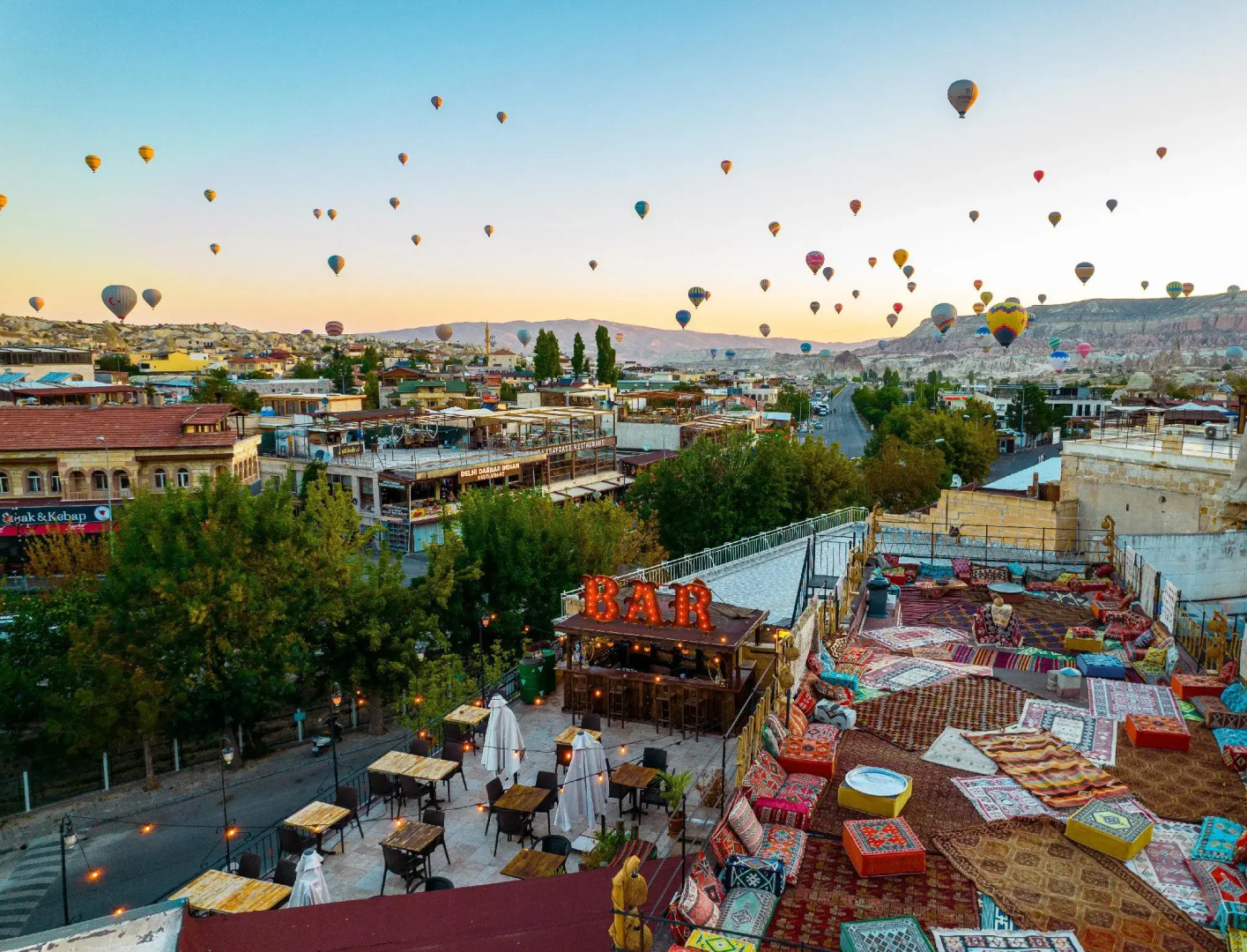 Nomads Cave Hotel & Rooftop