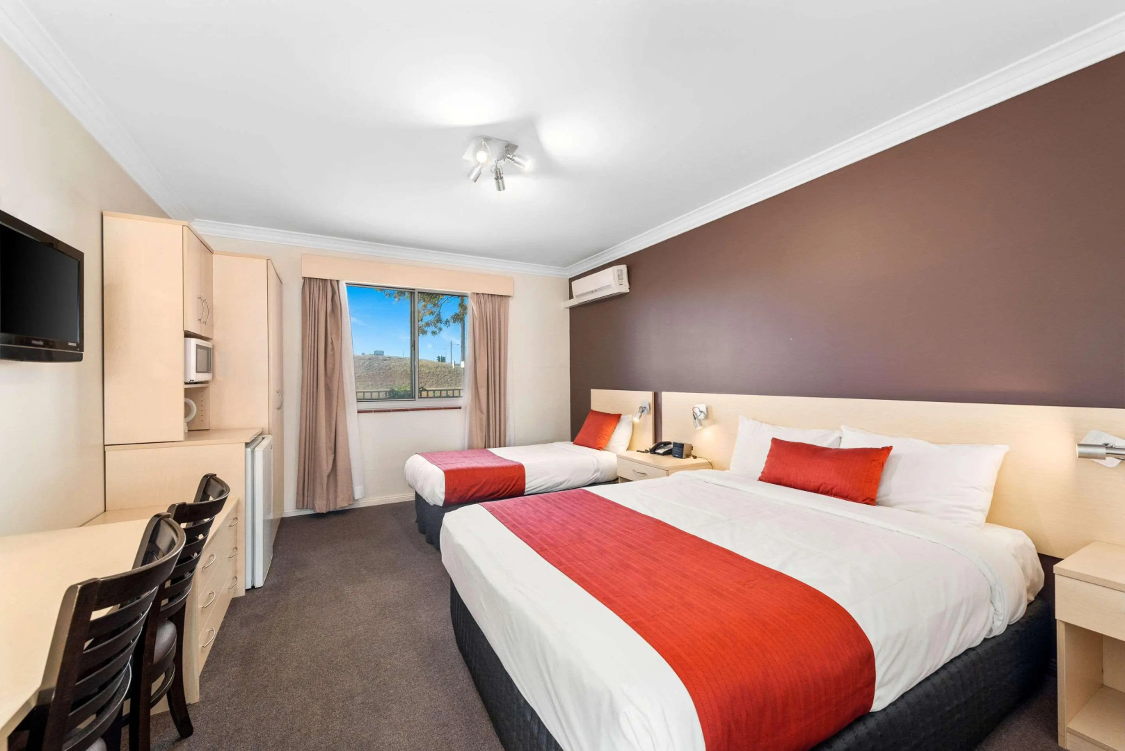 Comfort Inn Moree (formerly Econo Lodge Moree)