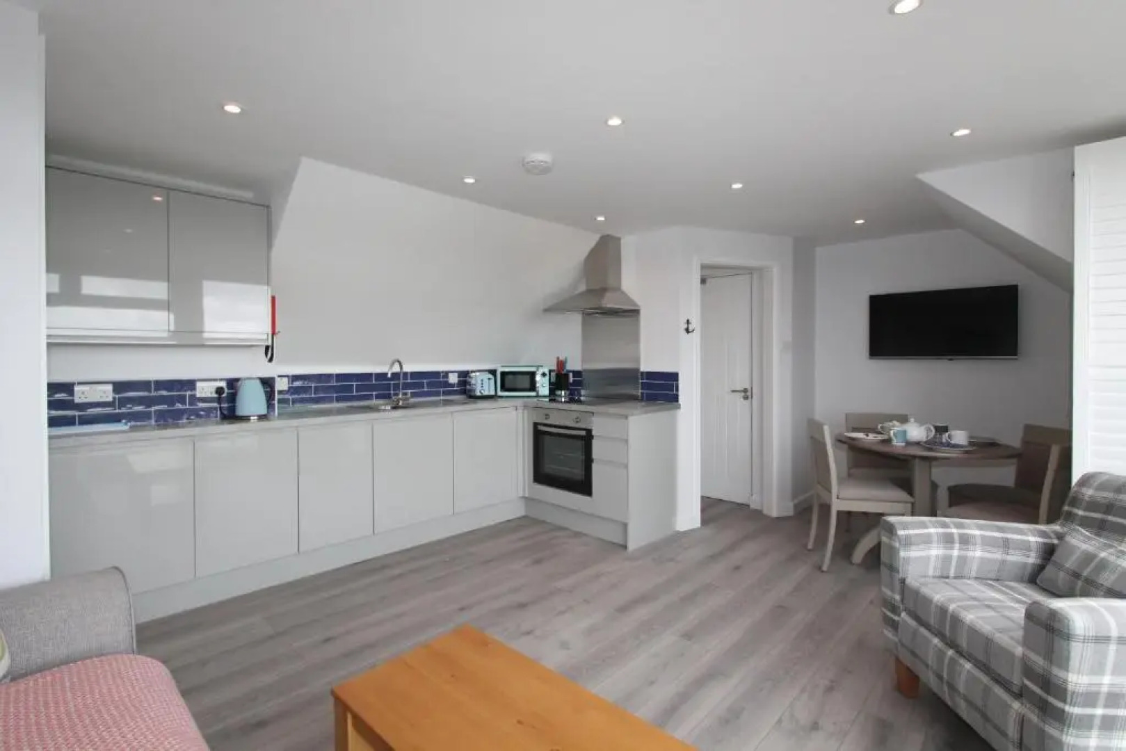 Mawgan Porth Apartments