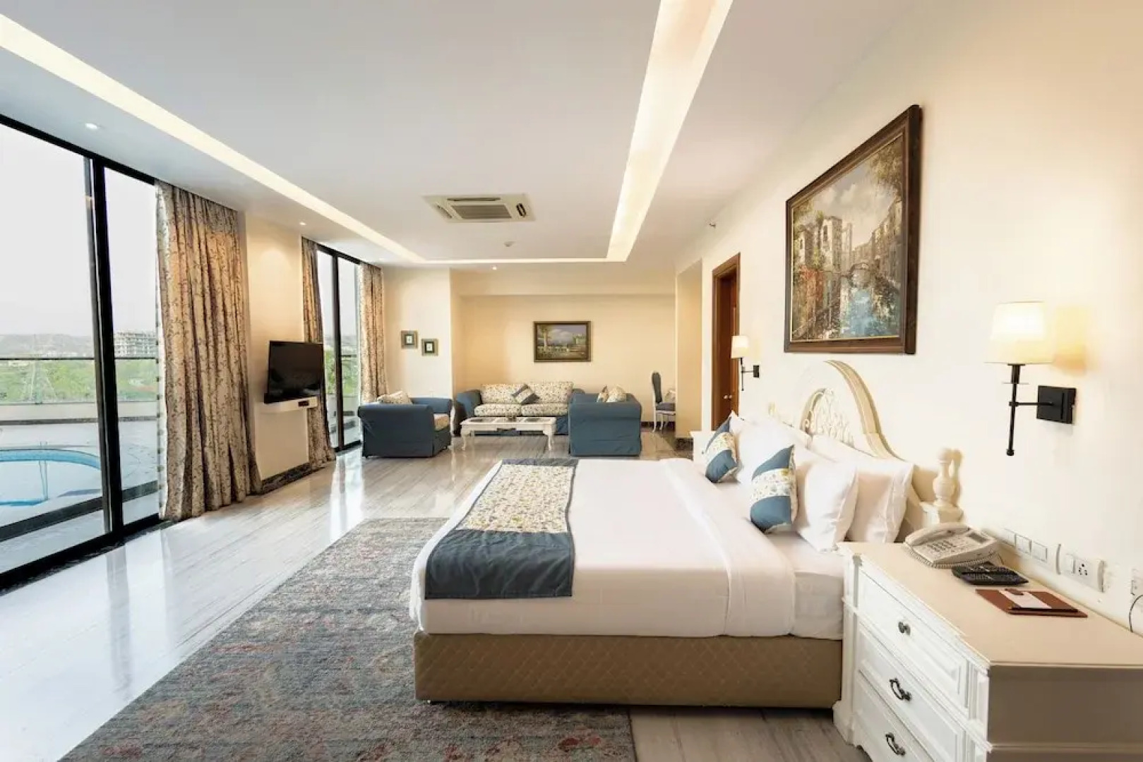 The BellaVista Hotel Chandigarh Panchkula