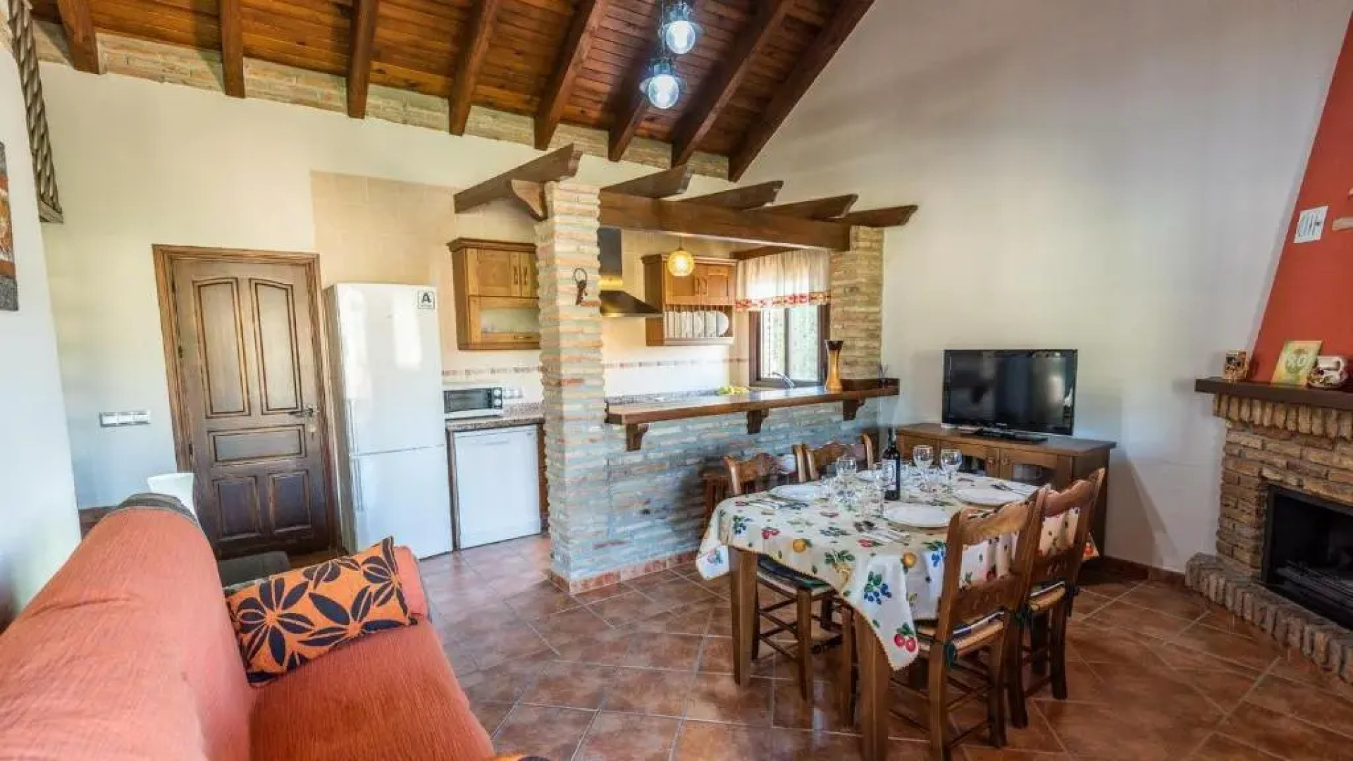 Casa Los Valles Alozaina by Ruralidays