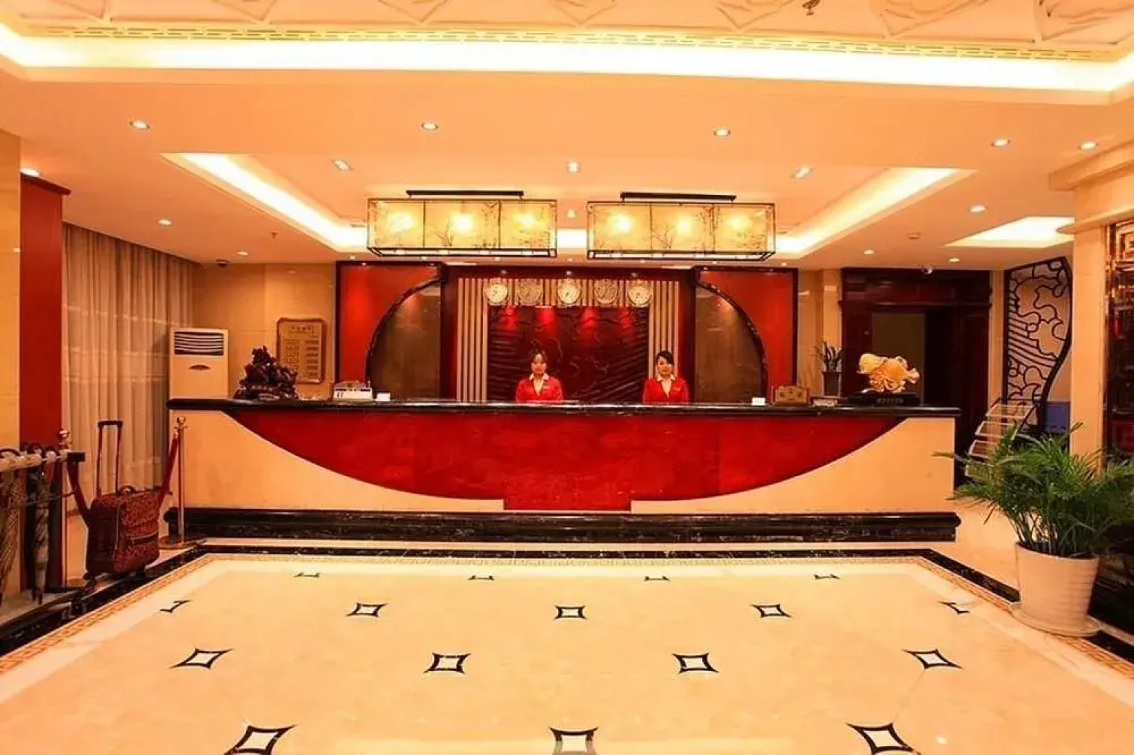 Phoenix Jiangtian Holiday Village