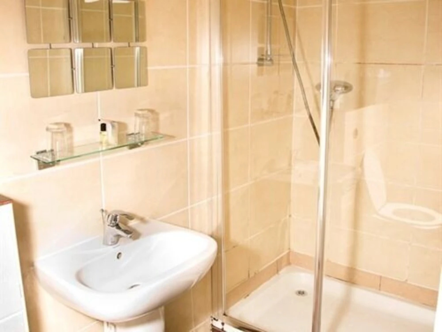 The Laurelbank Hotel